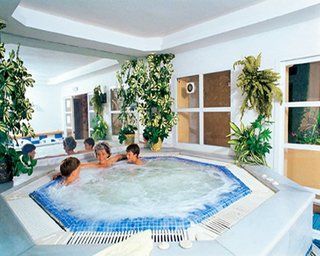 Heritage Resorts At Matchroom 푸엔히롤라 외부 사진