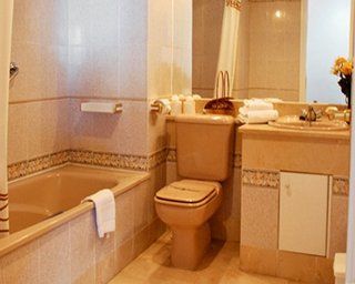Heritage Resorts At Matchroom 푸엔히롤라 외부 사진